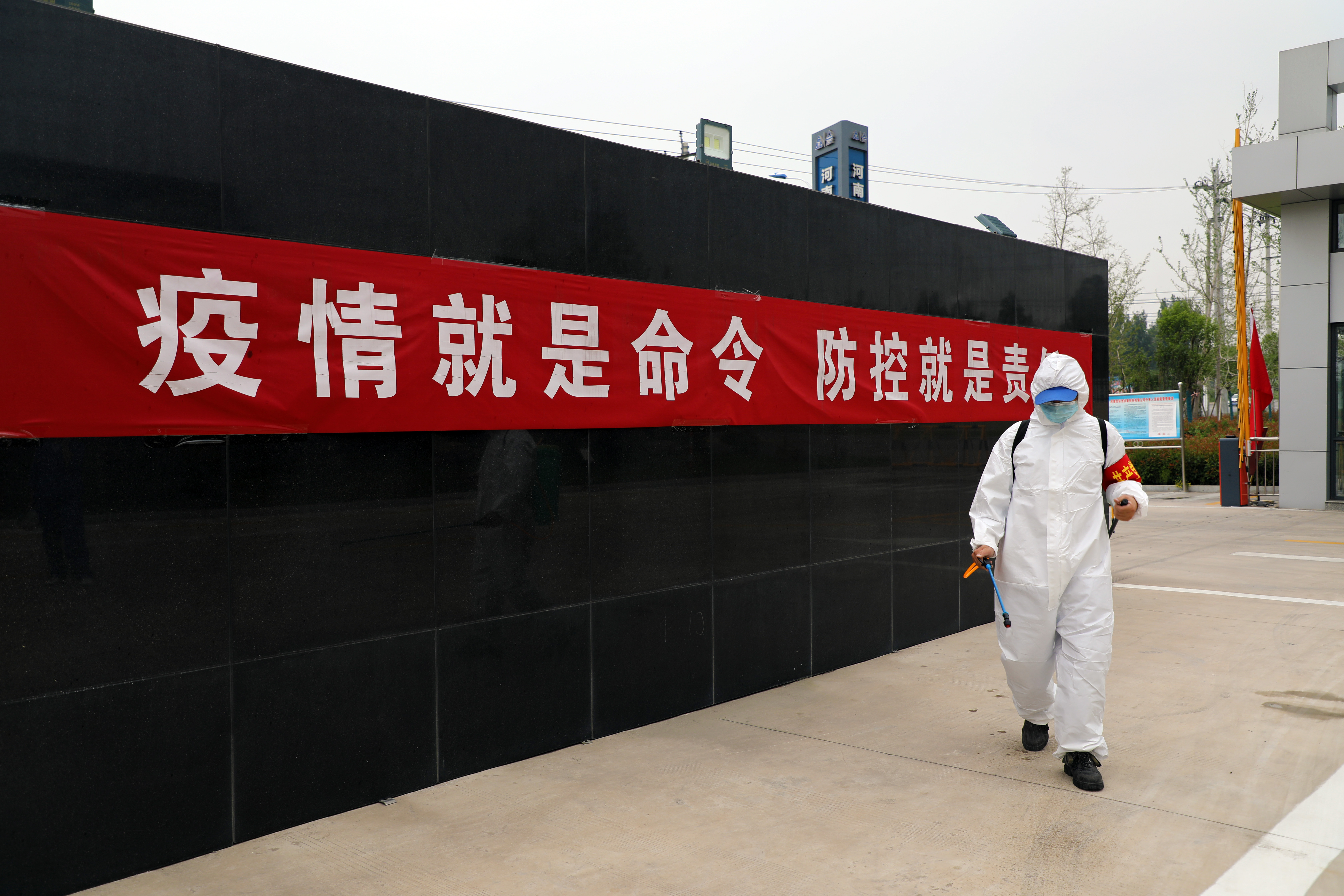 安彩高科：抗疫路上，從來(lái)都是“雙向奔赴”！