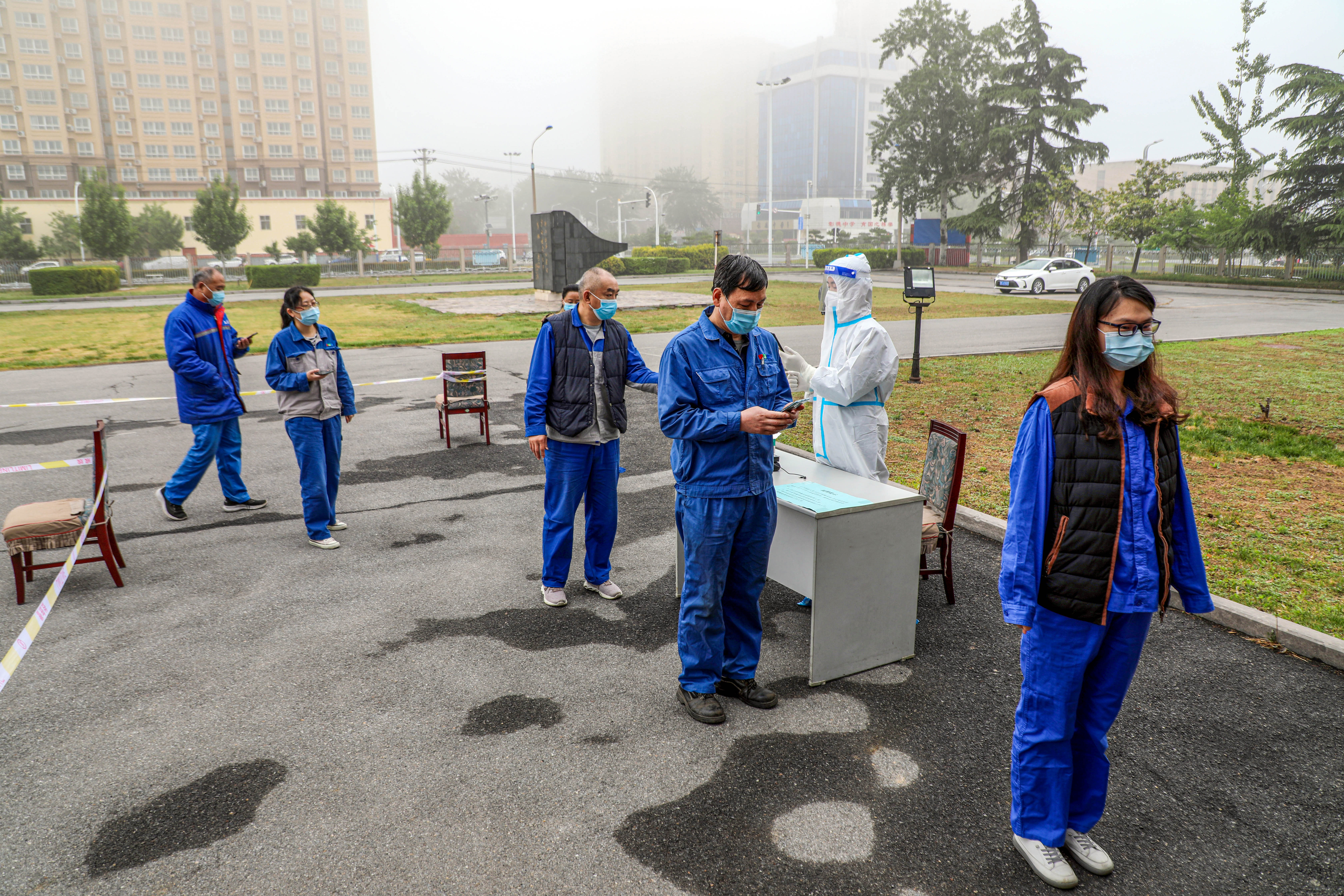安彩高科：抗疫路上，從來(lái)都是“雙向奔赴”！