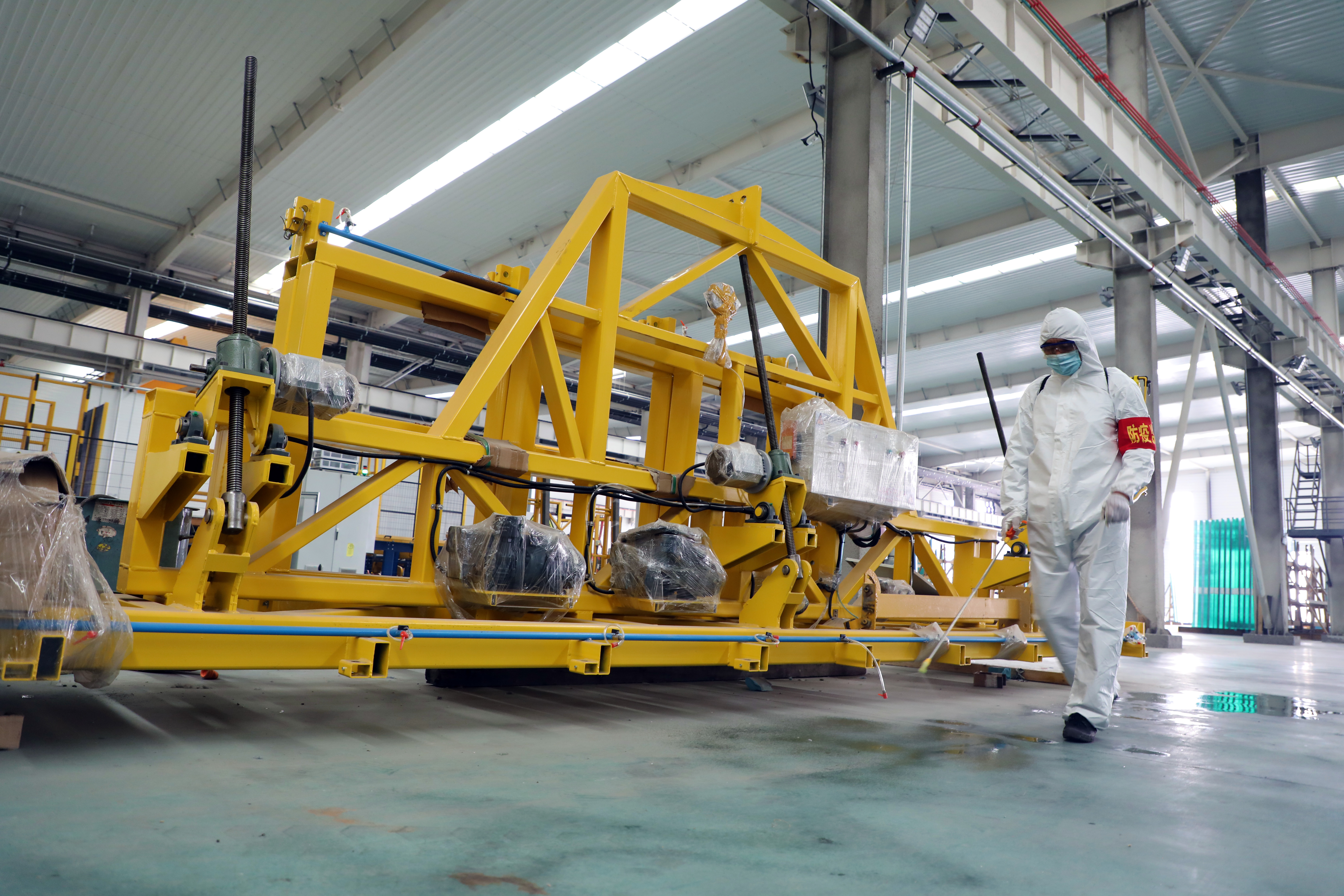 安彩高科：抗疫路上，從來(lái)都是“雙向奔赴”！