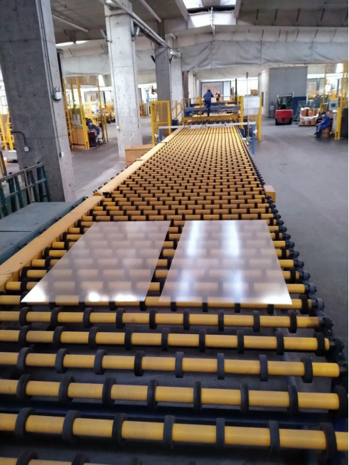 月光戰(zhàn)“疫”筆記∣心在一起 無懼風(fēng)雨 抗擊疫情 有我有你——安彩光伏新材料抗擊疫情紀(jì)實(shí)