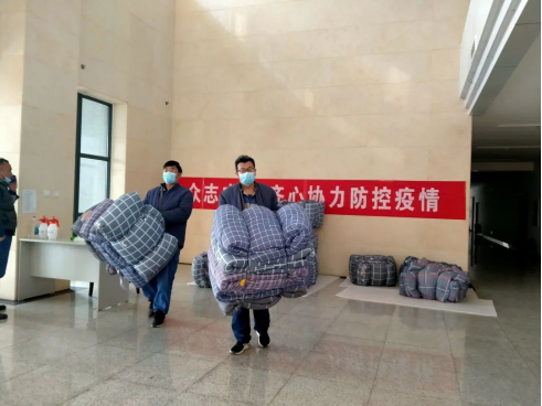 月光戰(zhàn)“疫”筆記∣心在一起 無懼風(fēng)雨 抗擊疫情 有我有你——安彩光伏新材料抗擊疫情紀(jì)實(shí)