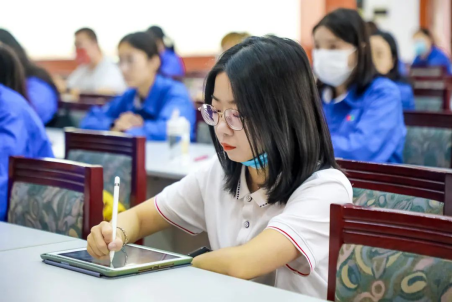 小小寫作課，生發(fā)大能量