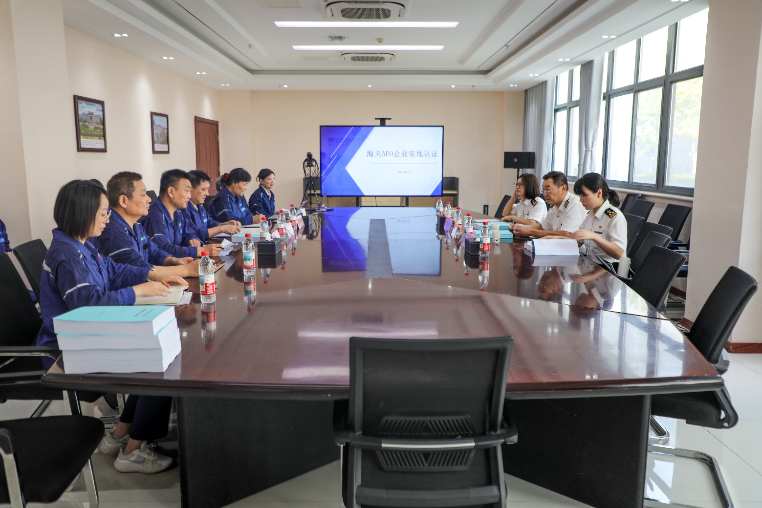 喜報(bào)！安彩高科順利通過(guò)海關(guān)AEO高級(jí)認(rèn)證企業(yè)復(fù)核，合規(guī)實(shí)力再獲權(quán)威認(rèn)可！